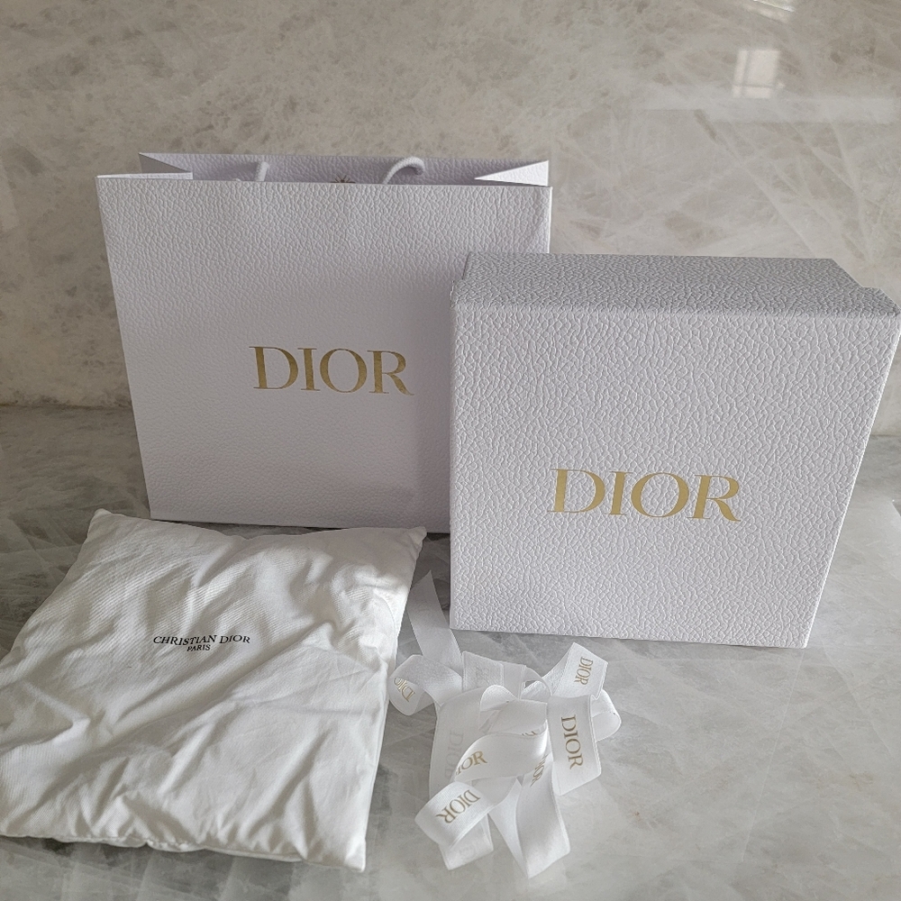 Dior Luxurious Box, Pillow & Shopping Bag Set